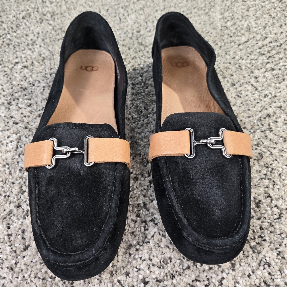 UGG Aven Suede & Leather Driving Moccasins Womens Flats Size 9 Slip On